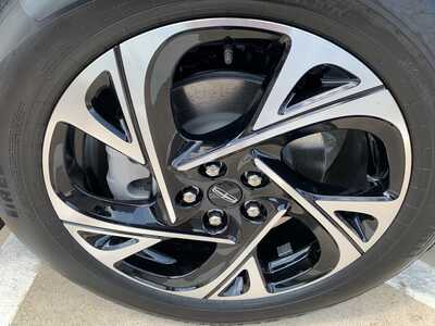 2024 Lincoln Nautilus, $42998. Photo 10