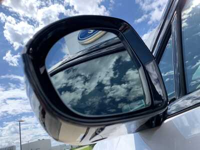 2024 Lincoln Nautilus, $42998. Photo 7