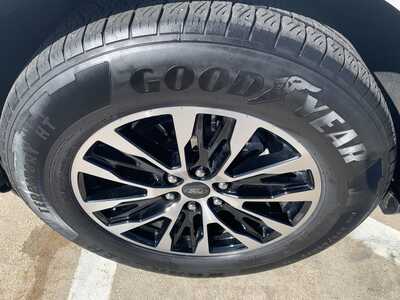 2025 Ford Expedition, $67998. Photo 11