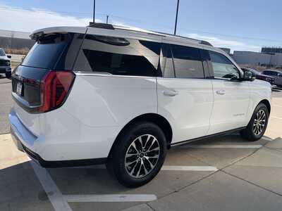 2025 Ford Expedition, $67998. Photo 8