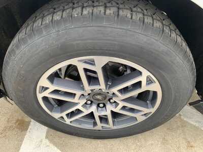 2025 Ford Expedition, $59998. Photo 10