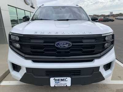 2025 Ford Expedition, $59998. Photo 5