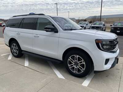 2025 Ford Expedition, $59998. Photo 7