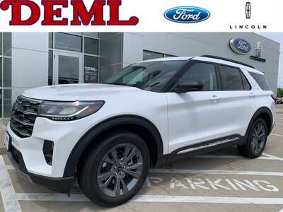 2025 Ford Explorer, $38998. Photo 1