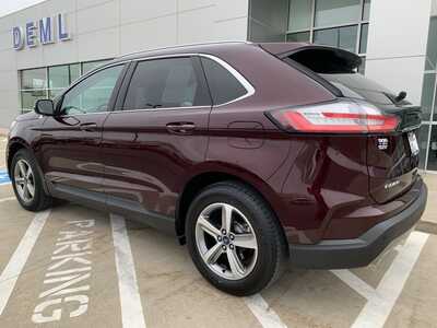 2019 Ford Edge, $14998. Photo 3