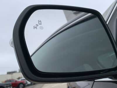 2019 Ford Edge, $14998. Photo 9