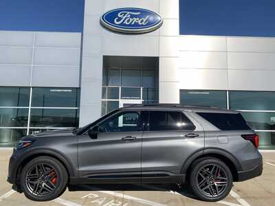 2026 Ford Explorer, $56861. Photo 4
