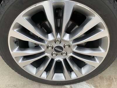 2018 Lincoln MKX, $16998. Photo 11