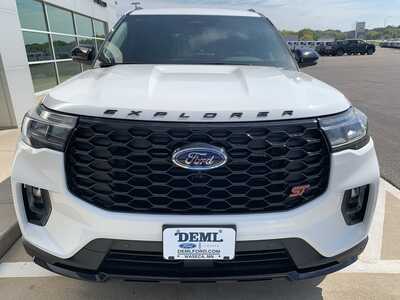 2026 Ford Explorer, $57574. Photo 5