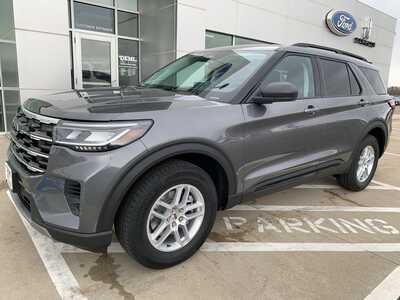 2026 Ford Explorer, $39498. Photo 2