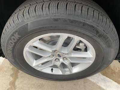 2026 Ford Explorer, $39498. Photo 9