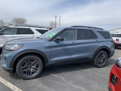 2026 Ford Explorer, $48998. Photo 4