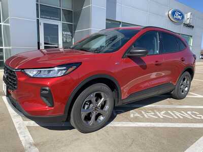 2025 Ford Escape, $24998. Photo 2