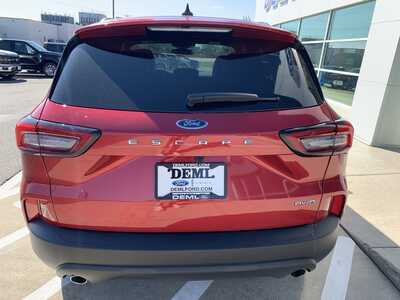 2025 Ford Escape, $24998. Photo 6
