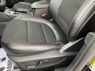 2025 Ford Escape, $24998. Photo 8