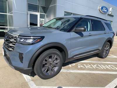 2026 Ford Explorer, $44998. Photo 2