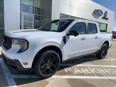2026 Ford Maverick, $40103. Photo 2