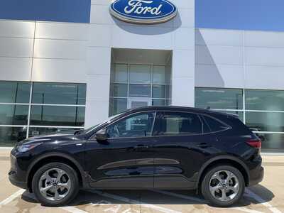 2025 Ford Escape, $24999. Photo 4