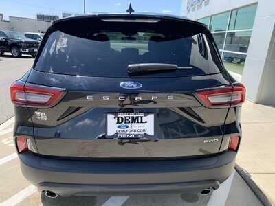 2025 Ford Escape, $24999. Photo 6