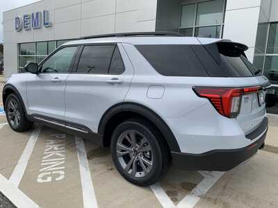 2026 Ford Explorer, $44300. Photo 3