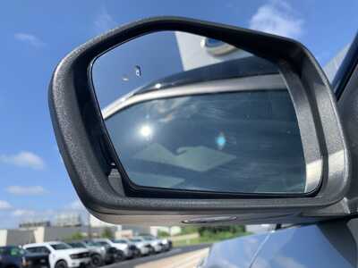 2023 Ford Explorer, $32999. Photo 10