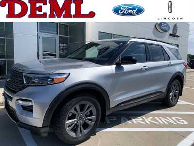 2023 Ford Explorer, $32999. Photo 1