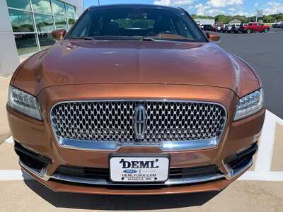 2017 Lincoln Continental, $17999. Photo 5