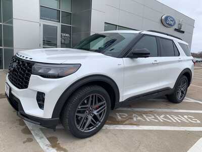 2026 Ford Explorer, $48999. Photo 2