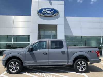 2020 Ford F150 Crew Cab, $23999. Photo 5