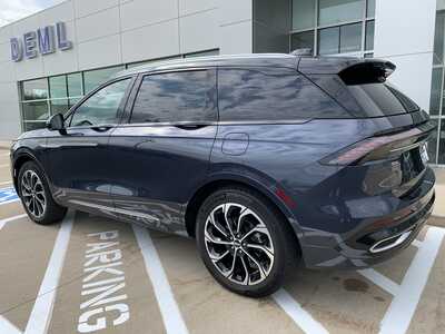 2024 Lincoln Nautilus, $46999. Photo 3