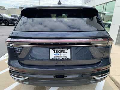 2024 Lincoln Nautilus, $46999. Photo 6
