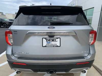 2022 Ford Explorer, $31999. Photo 6