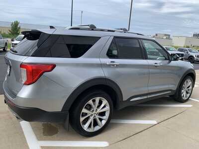 2022 Ford Explorer, $31999. Photo 9