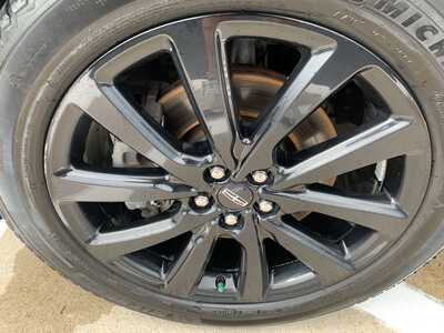 2020 Lincoln Nautilus, $21999. Photo 11