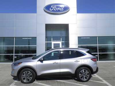 2021 Ford Escape, $16999. Photo 4