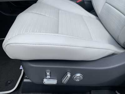 2026 Lincoln Nautilus, $67995. Photo 11