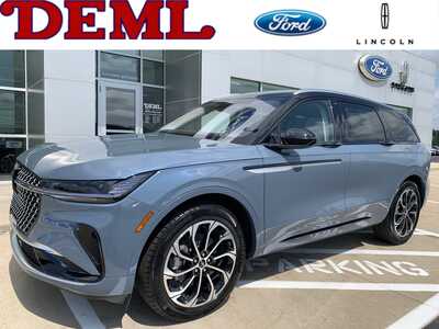 2026 Lincoln Nautilus, $67995. Photo 1