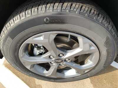 2025 Ford Escape, $23999. Photo 11