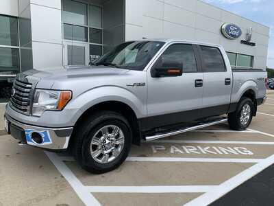 2012 Ford F150 Crew Cab, $9999. Photo 2