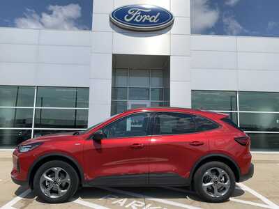 2025 Ford Escape, $23999. Photo 4