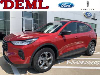2025 Ford Escape, $23999. Photo 1