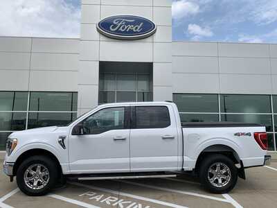 2021 Ford F150 Crew Cab, $35999. Photo 4