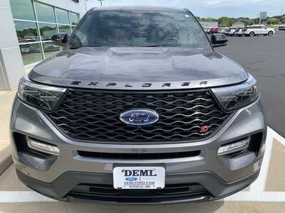 2021 Ford Explorer, $29999. Photo 5