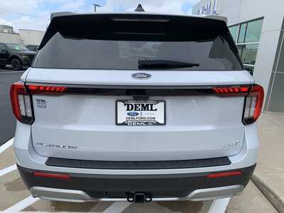 2026 Ford Explorer, $55499. Photo 6