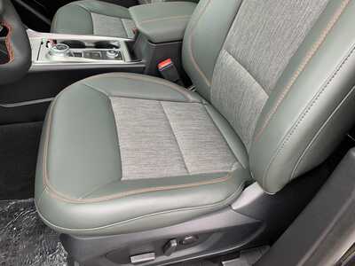 2022 Ford Explorer, $24999. Photo 11