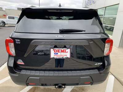 2022 Ford Explorer, $24999. Photo 6
