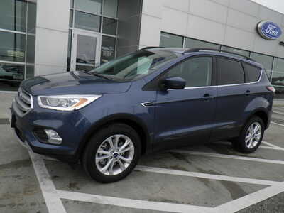 2018 Ford Escape, $8999. Photo 2