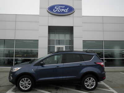 2018 Ford Escape, $8999. Photo 4