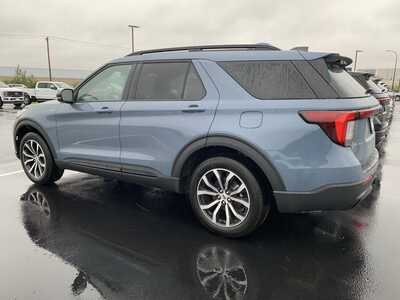 2027 Ford Explorer, $47649. Photo 3