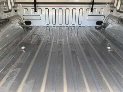 2020 Ford F150 Crew Cab, $28999. Photo 12